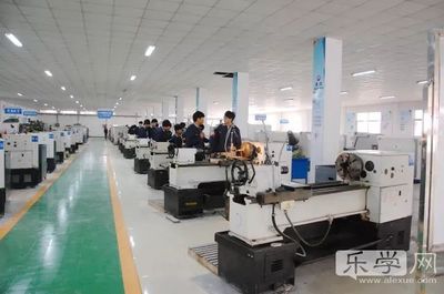 青岛中德智能制造工匠学院成立 非学历职业技能培训引领智能制造新篇章